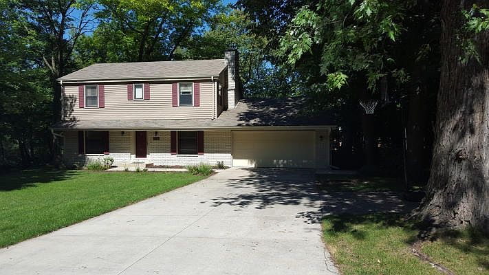 1st image of 13650 W Marquette Dr