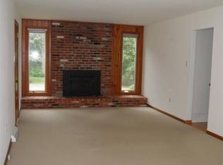 509 S Woodbury Rd, Pitman, NJ 08071