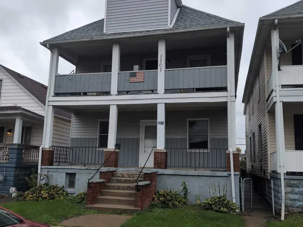 1159 McKinley St, Wyandotte, MI 48192