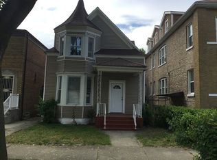 9424 S Calumet Ave, Chicago, IL 60619