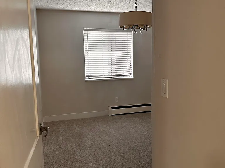 45749 Spadina Ave — Photo 7