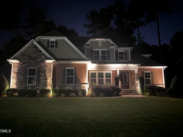 556 Rockport Dr, Clayton, NC 27527