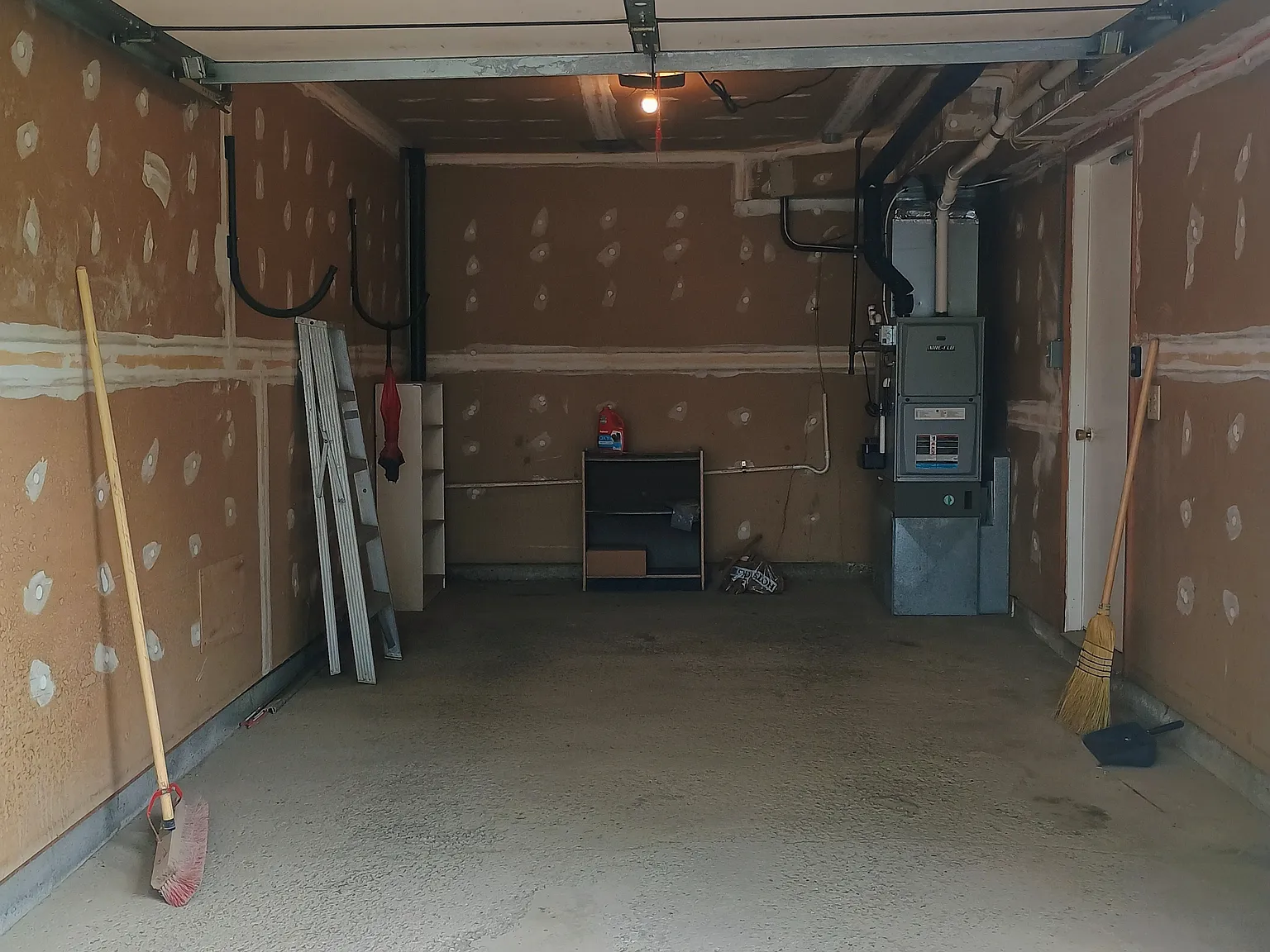 2 bed, 1.5 bath, 1114 sqft, $2,200 — Photo 3