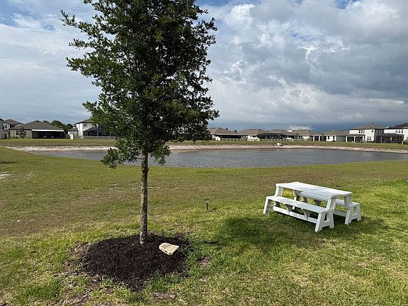 3rd image of 12970 Brookside Moss Dr
