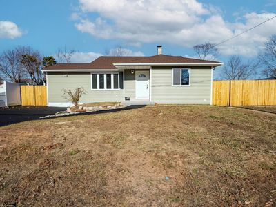 37 Gray Street, Brentwood, NY, 11717