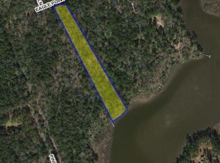 3 Eagle Point Ct, Belle Haven, VA 23306