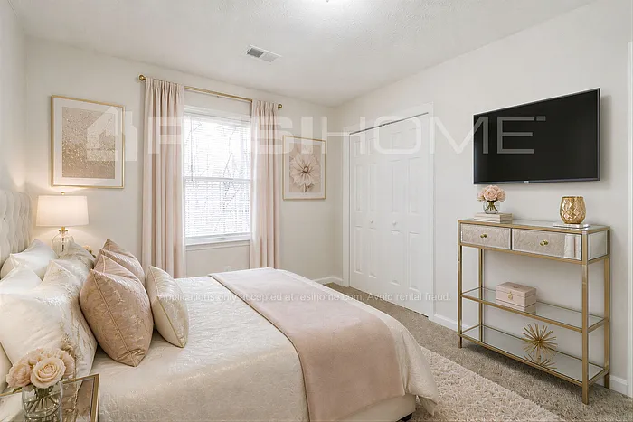 1512 Hillside Dr SE — Photo 10