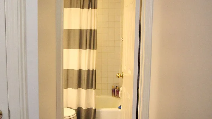 Rented by Nooklyn NYC LLC | media 16