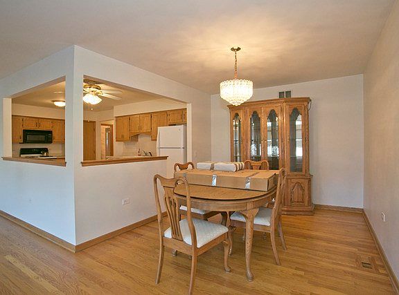 5th image of 10705 Rachel Ln #8