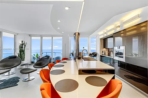 6365 Collins Ave Photo 1