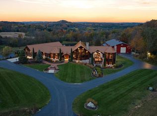 5674 Highway 167, Hubertus, WI 53033