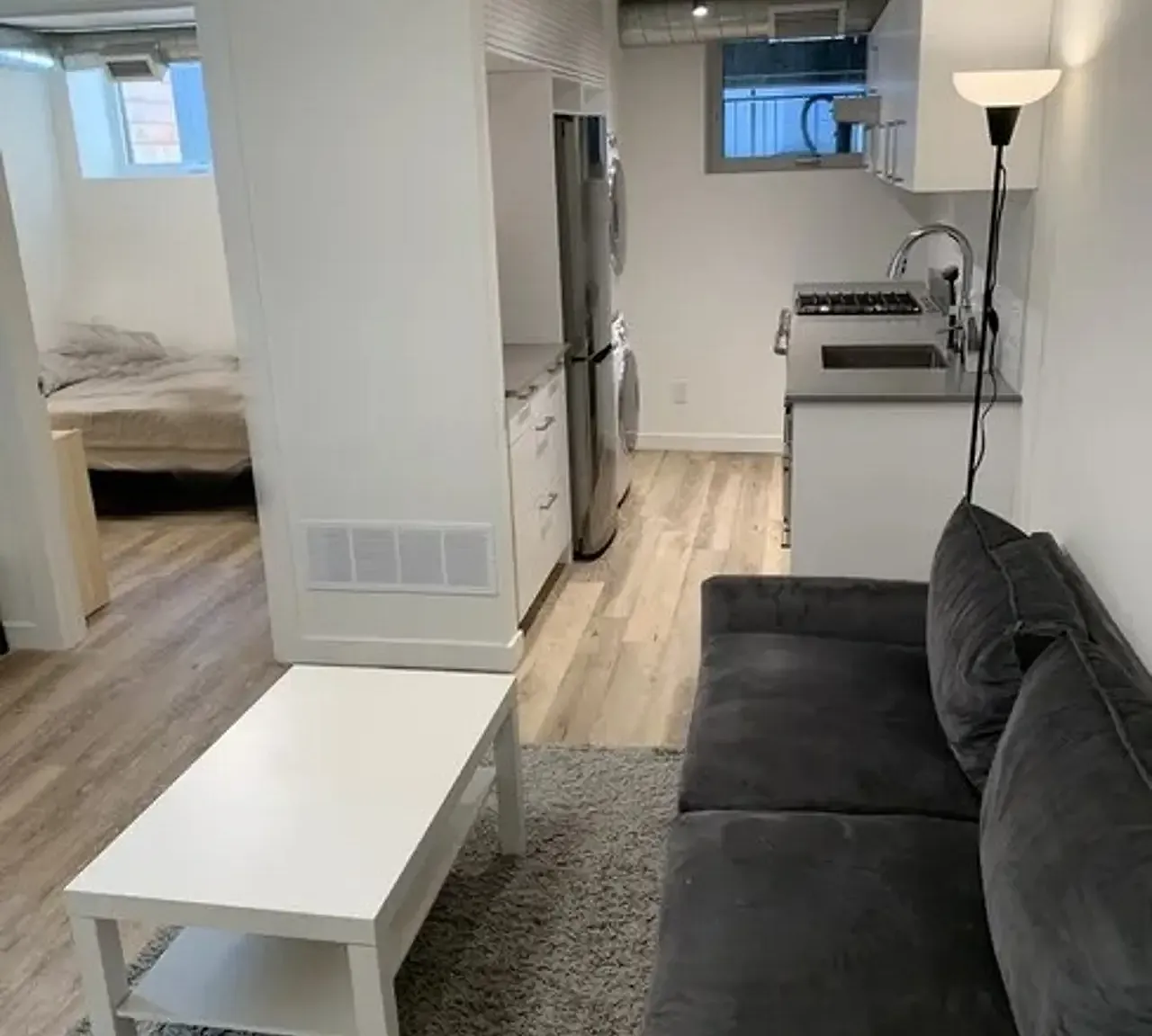 1 bed, 500 sqft, $1,700 — Photo 3