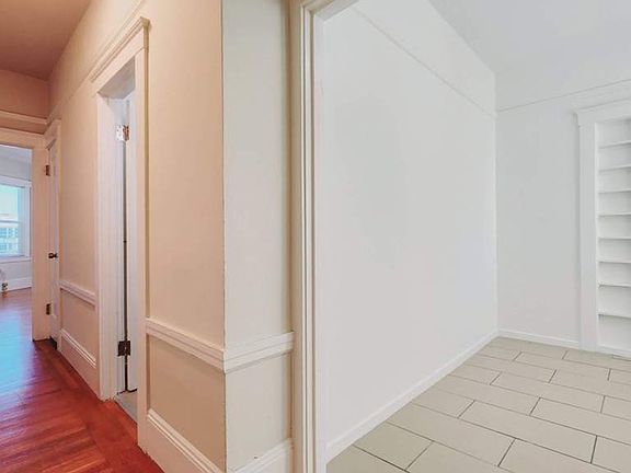 4th image of 260 Page St APT 9