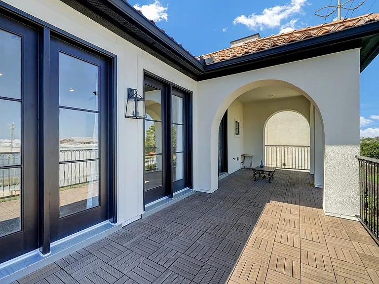 1116 Mosaico Ln — Photo 27