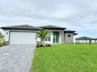 3000 5th St W, Lehigh Acres, FL 33971