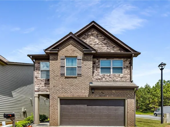 1998 Saint John Ct, College Park, GA 30349