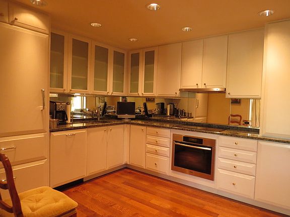 5th image of 2 Oak Brook Club Dr APT B307