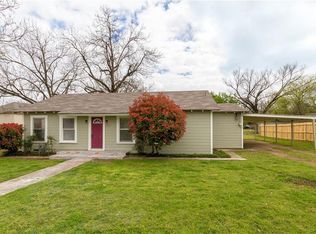 301 W Dabney St, Cleburne, TX 76033