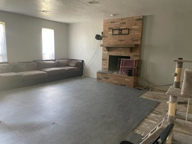 1st image of 7022 SW Winchester Ave