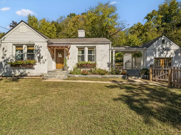 909 Burchwood Ave, Nashville, TN 37216