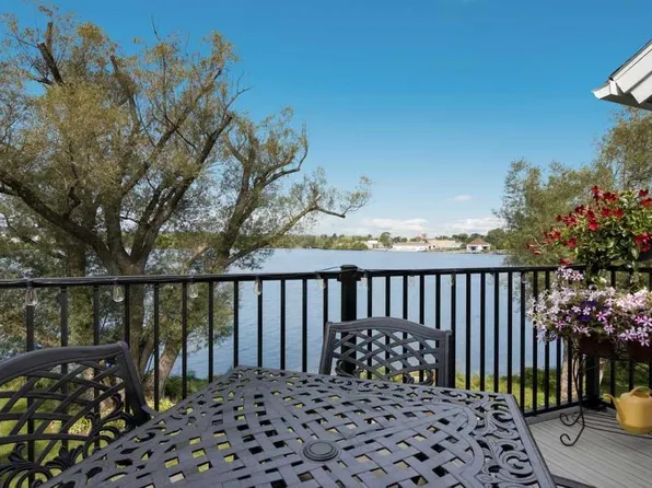 720 Centre Pl, Traverse City, MI 49686