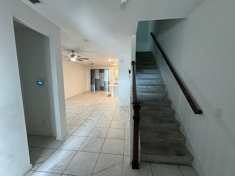 728 Spring Palms Loop — Photo 7