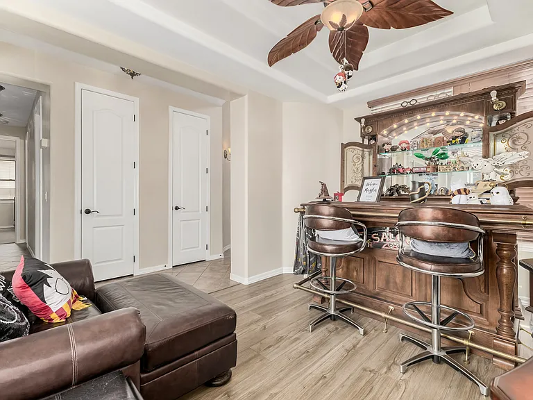 2288 E Wisteria Dr — Photo 20