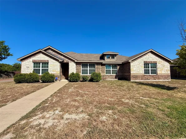 2126 Candace Dr, Lancaster, TX 75146