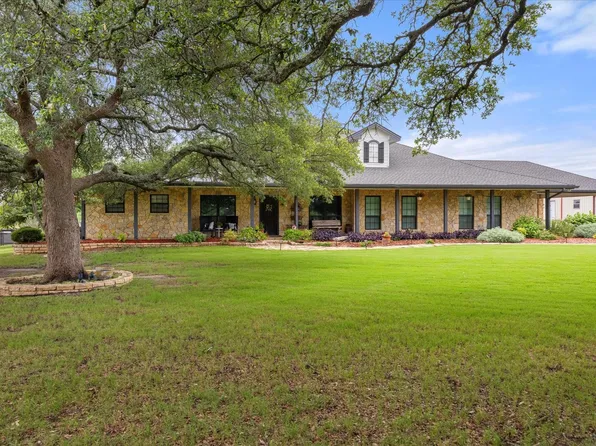2560 Shady Oaks Cir, Glen Rose, TX 76043