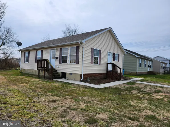 235 Broadway, Crisfield, MD 21817
