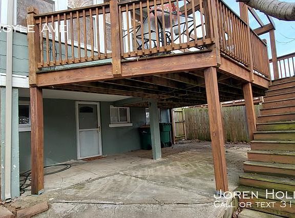 5th image of 8660 Argyle Ave