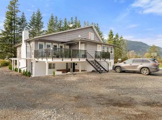 11186 Farms Rd, Fraser Valley, BC V2V 4J1