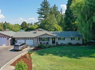 3398 Green Acres Dr, Central Pt, OR 97502