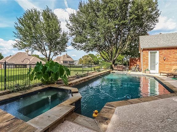 2nd image of 6713 Shoal Creek Cir