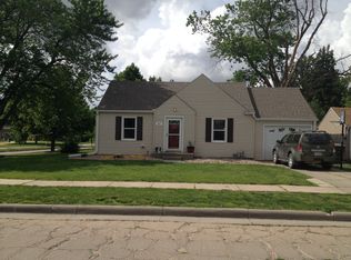 620 Ringland Rd, Hastings, NE 68901