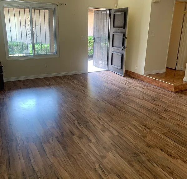 439 Bluffview Rd #1 — Photo 2