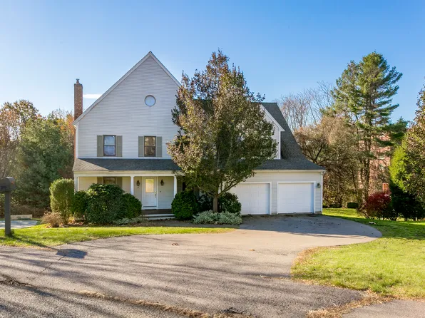 9 Reservoir Rdg, Framingham, MA 01702