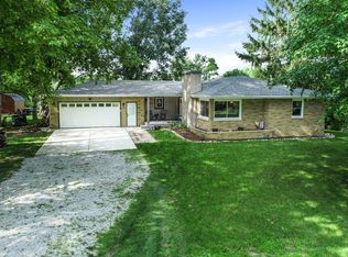 497 E Burdick Rd, Chesterton, IN 46304