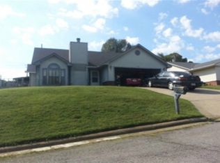 1301 8th Ter, Barling, AR 72923