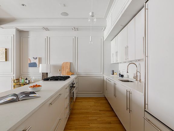 5th image of 225 5th Ave APT 4A