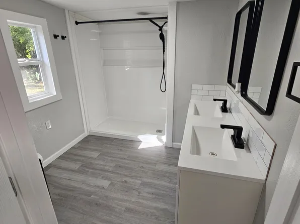 397 Jenkins Ave, Brooksville, FL 34604