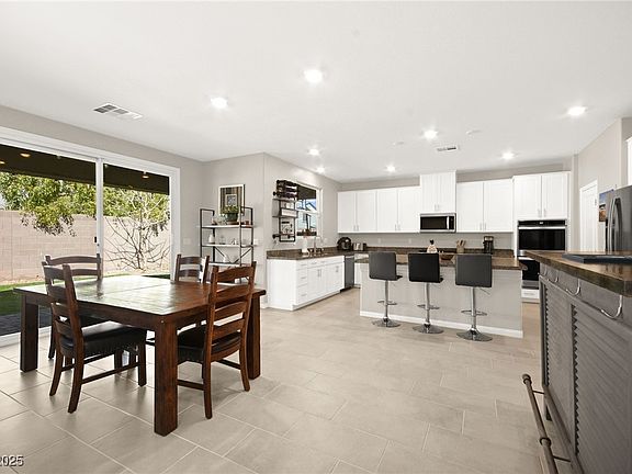 5th image of 4148 Campriani Ave