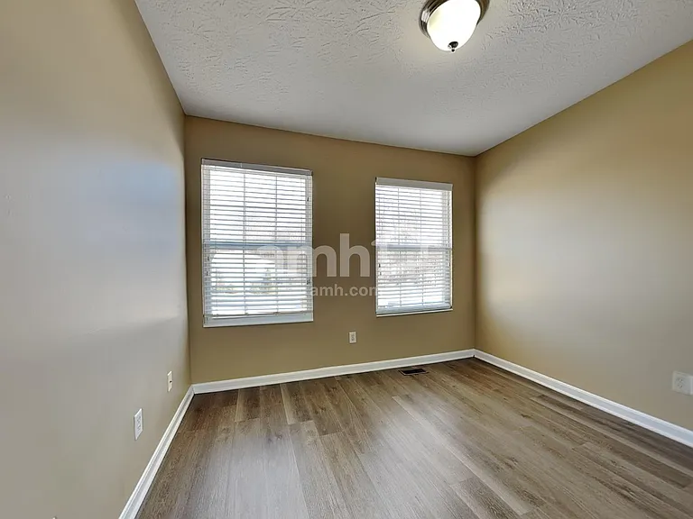 23 Glenside Dr — Photo 13