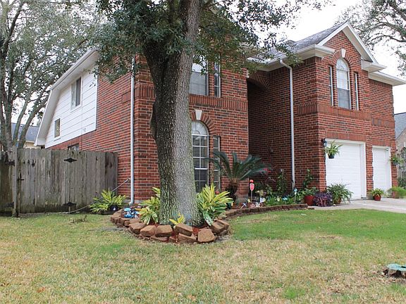 2nd image of 15818 Camp Fire Rd