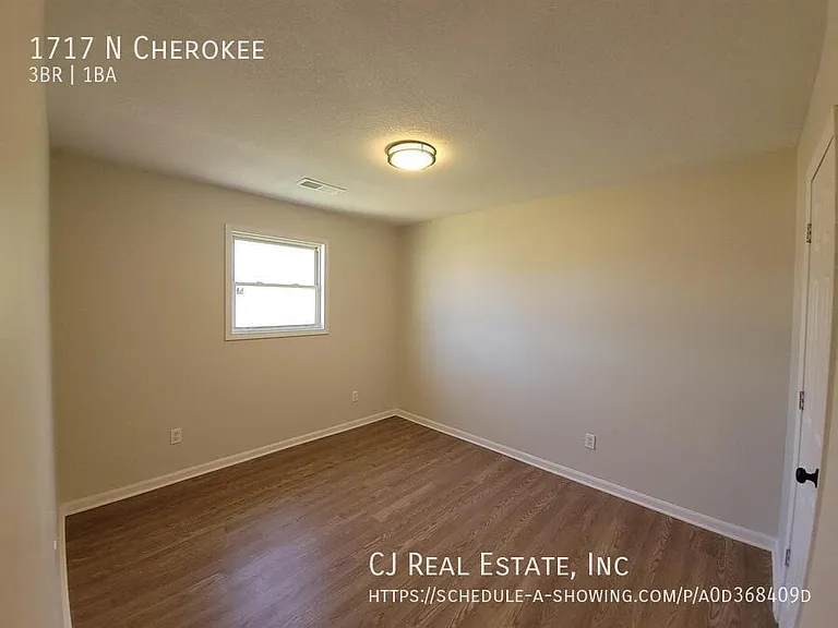 1717 N Cherokee St — Photo 6