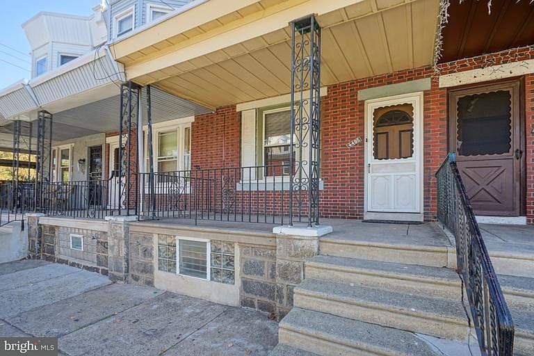 1st image of 4485 Richmond St