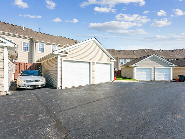 5757 High Rock Dr — Photo 15