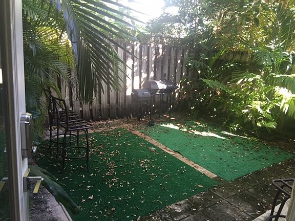 5th image of 3406 Franklin Ave #3406
