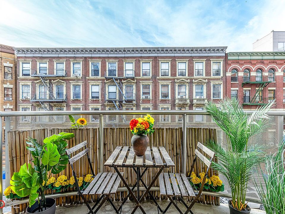 1st image of 265 W 122nd St #C