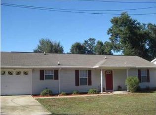 5460 Barcelona St, Milton, FL 32571